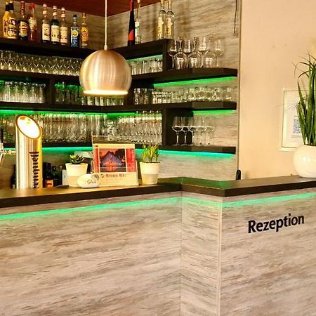 Landhotel Weisses Roess'L Adorf Esterno foto