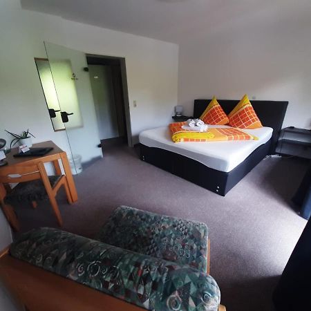 Landhotel Weisses Roess'L Adorf Esterno foto
