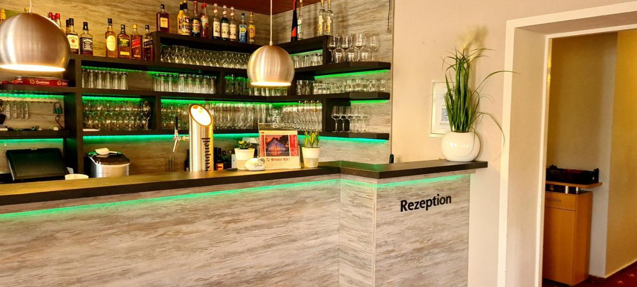 Landhotel Weisses Roess'L Adorf Esterno foto