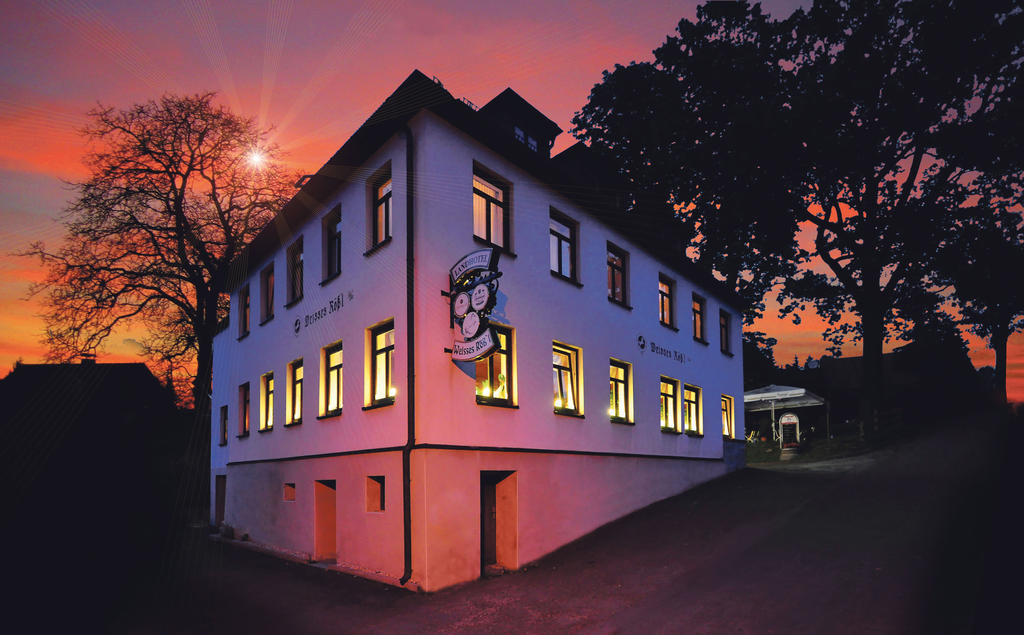 Landhotel Weisses Roess'L Adorf Esterno foto