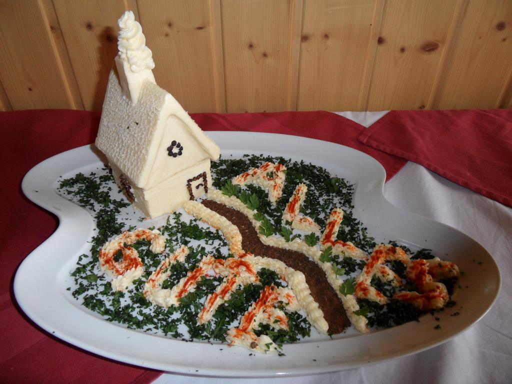 Landhotel Weisses Roess'L Adorf Esterno foto