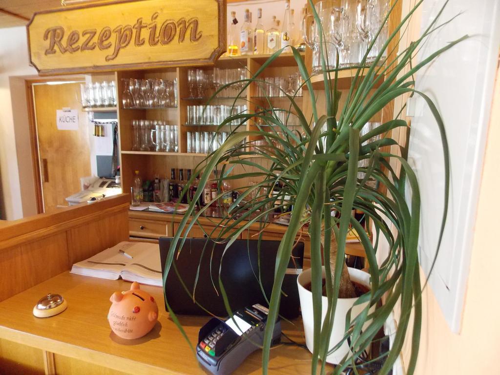 Landhotel Weisses Roess'L Adorf Esterno foto
