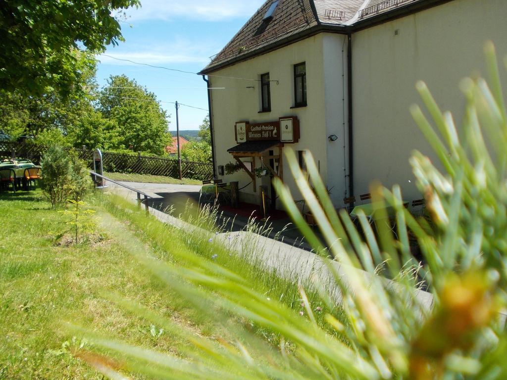 Landhotel Weisses Roess'L Adorf Esterno foto